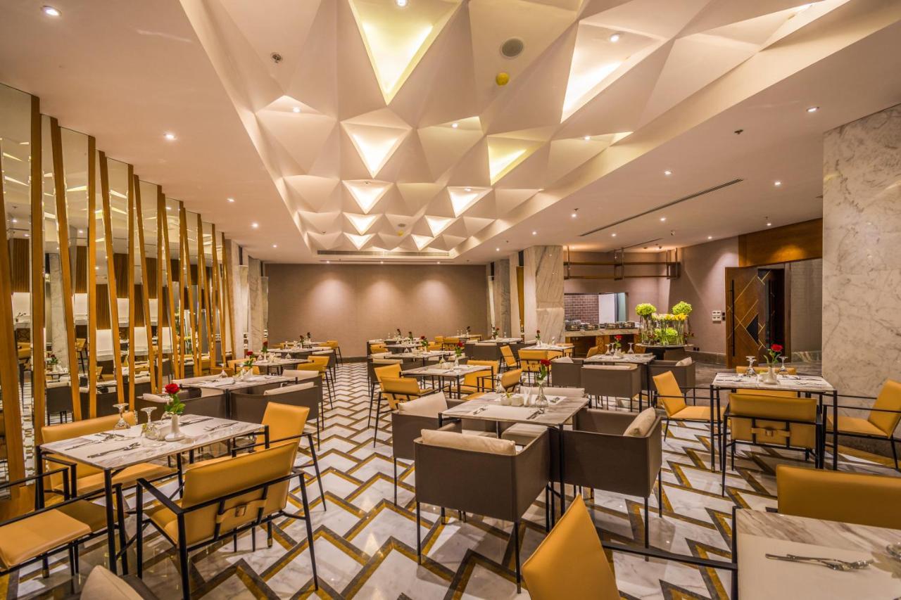 Grand Plaza Hotel - Kafd ריאד מראה חיצוני תמונה
